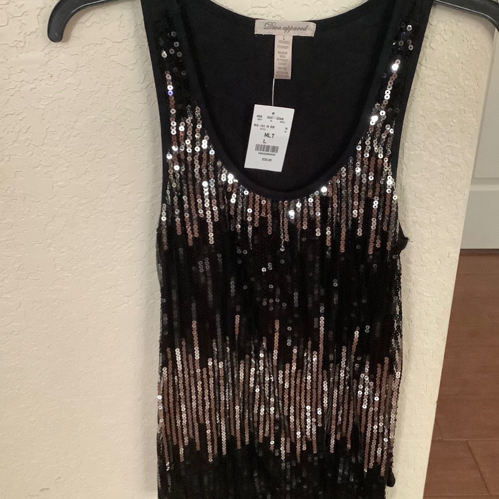 sleeveless black and silver sequined top